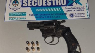 Cuatro detenidos con armas de fuego en Fiorito y Centenario