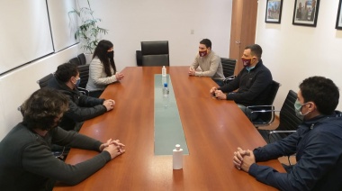 Por el aislamiento, se agrava la situación de las familias que tienen al tenis como fuente laboral