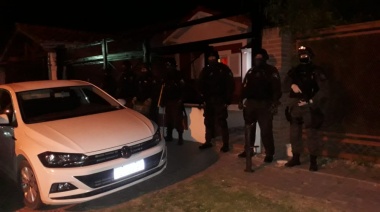 Megaoperativo con múltiples allanamientos y detenidos por robos y venta de drogas en el Conurbano