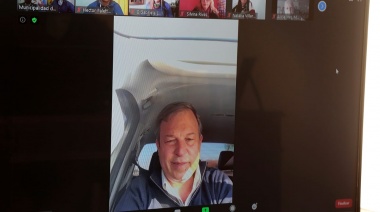 Cascallares saludó a los y las docentes y destacó su compromiso