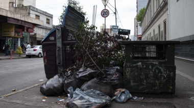 Por el reclamo de camioneros, Lomas sigue sin recolección de residuos: ¿Por qué calla el Municipio?