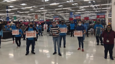 Trabajadores de supermercados amenazan con un paro nacional si no les pagan bono de esenciales
