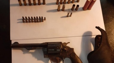 Golpe al juego clandestino: Incautaron 14 tragamonedas y 500 mil pesos de un casino ilegal