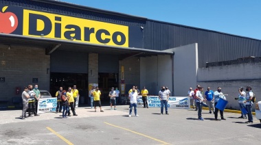 Trabajadores de Garbarino protestaron contra la empresa por competencia desleal