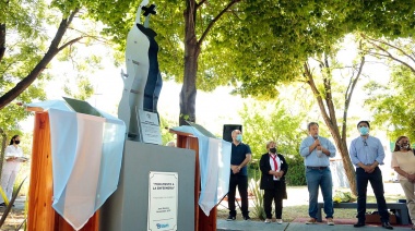 Cascallares encabezó homenaje a enfermeros por su día