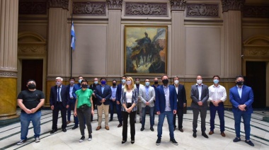 Intendentes peronistas se reunieron en la Cámara de Diputados de la Provincia