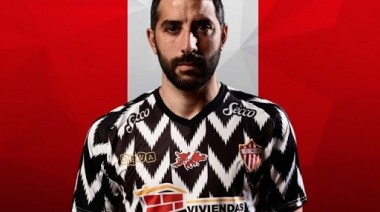 Ezequiel Cacace: “Todos amamos más al fútbol después de verlo a Maradona”