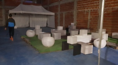 Clausuraron una cancha de futbol por organizar una fiesta clandestina