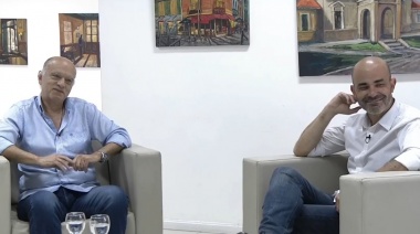 Grindetti recibió a Sacheri y dialogaron sobre fútbol, el barrio y la educación