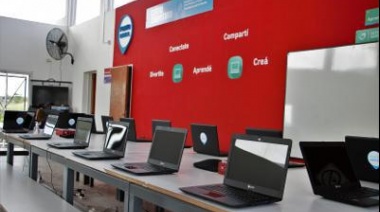 Cascallares inauguró en Glew el primer punto digital de Brown