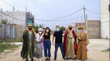 Otermín y Vilar participaron de festejos por el Día de los Reyes Magos en Budge
