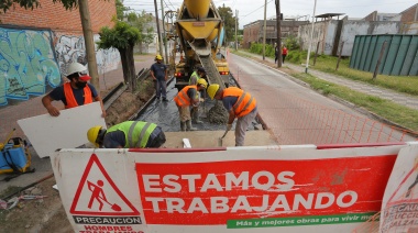 Gray supervisó obras de bacheo en Monte Grande Y Guillón
