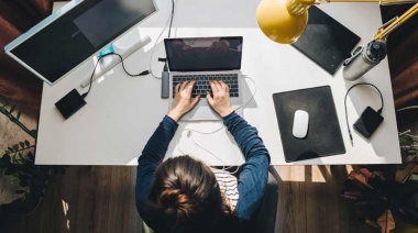 Luego de seis meses, el gobierno reglamentó la ley de Teletrabajo
