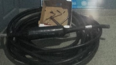 Detienen a "roba cables" a caballo, pero los liberan por ser menores