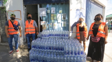 El Municipio asistió a familias del distrito afectadas por la falta de agua