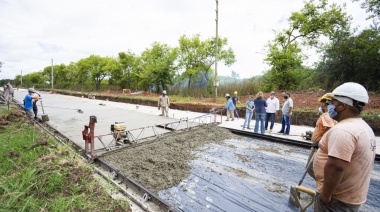 Cascallares y Depetri visitaron la obra de pavimentación en la avenida República Argentina