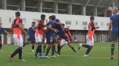 Tristán Suárez ganó en su primer amistoso