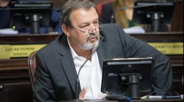 Roberto Costa consideró que fue “de muy mal gusto” la exhibición de bolsas mortuorias frente a la Casa Rosada