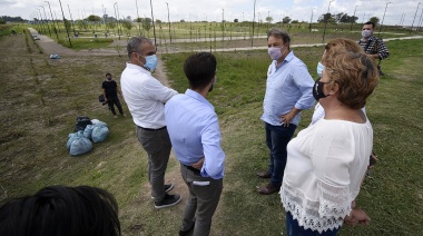 Cascallares y Simone recorrieron obras cloacales, hidráulicas y de urbanización en Don Orione