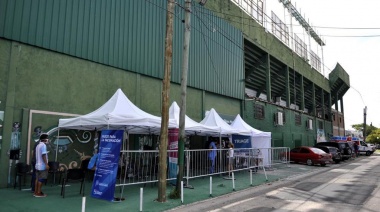 Insaurralde: "Me llena de orgullo ver que instituciones tan importantes se ponen al servicio de la comunidad”