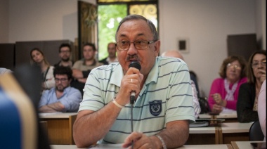 Saavedra remarcó que “Máximo no ha sido bien asesorado" porque el mandato de Gray "termina en diciembre"