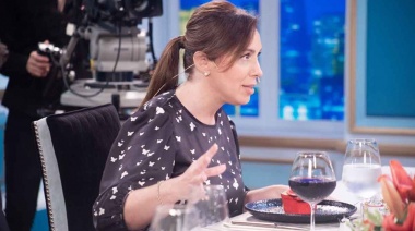Con traje de candidata: Vidal comenzó su gira mediática con el foco puesto en 2023