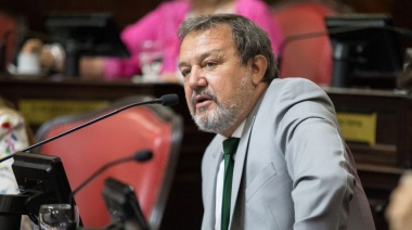 Costa criticó al Presidente por "apabullar la autonomía de la Ciudad"