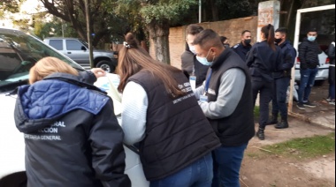 Una fiesta electrónica clandestina fue desarticulada y se incautaron drogas y autos