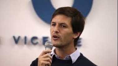 El oficialismo niega la ‘vacunación vip’ y adelanta que “nadie va a renunciar”