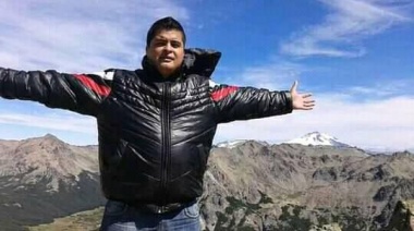 Denuncian que "dejaron morir en la comisaría" a un policía detenido que falleció por covid