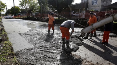 El municipio avanza con las obras viales en varios barrios y localidades