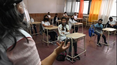 Volvieron las clases presenciales a CABA y los gremios protestaron