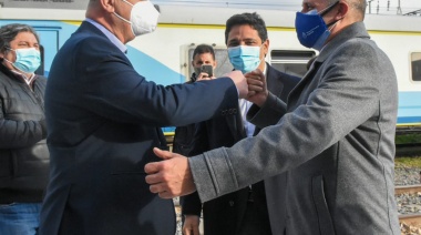 Russo acompañó al  Guerrera en la inauguración de obras en los talleres ferroviarios