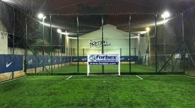 La pelota parada: dueños de canchas de Papi fútbol advierten que su situación es crítica