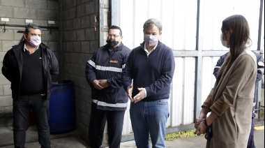 Cascallares participó de un acto de donación a los Bomberos Voluntarios del distrito