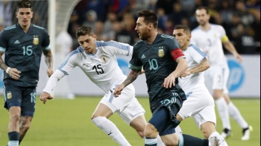 Argentina va por la primera alegría ante Uruguay