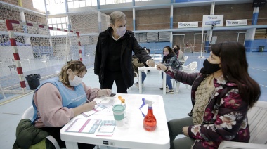 En el distrito habrá dos jornadas históricas de vacunación y comenzará a inmunizarse a los mayores de 40