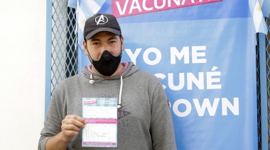 Cascallares anunció la vacunación libre para mayores de 35 años en el distrito