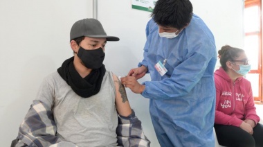 El 76% de los vecinos inscriptos en Echeverría recibió la primer vacuna contra el coronavirus