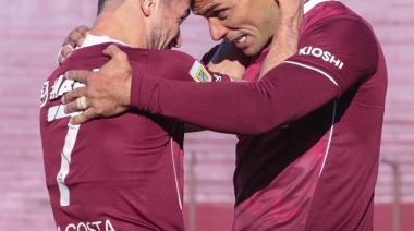 Lanús venció a Atlético Tucumán en el show del gol