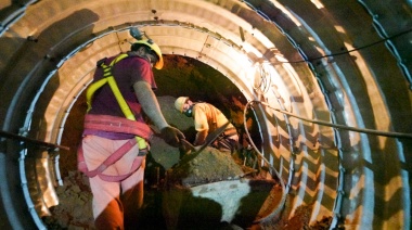 Gray supervisó los avances de una obra hídrica en Monte Grande