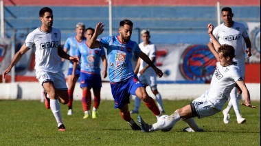 Tristán obtuvo un buen empate ante el puntero