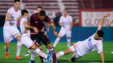 Lanús va por la punta ante Huracán en el Ducó