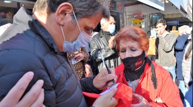 Manes apuró a Santilli para un debate: “Hay que votar a personas que tengan ideas, no aparatos políticos”.