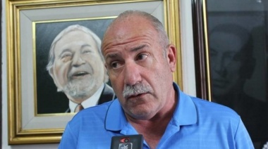 Barrera le respondió a la oposición y afirmó que "es muy difícil que alguien que destruyó algo proponga que lo va a componer”