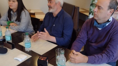 Bodart llamó a la izquierda a “dejar atrás la comprensión testimonial de la realidad”