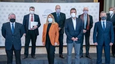 Litza: "Gobernar el conurbano es uno de los mayores desafíos de este siglo"