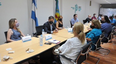 Los docentes aceptaron la nueva oferta salarial y Kicillof cerró un posible conflicto