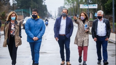 Tolosa Paz y Cascallares recorrieron la obra en la avenida República Argentina: “Es un ejemplo claro de lo que queremos para la provincia”