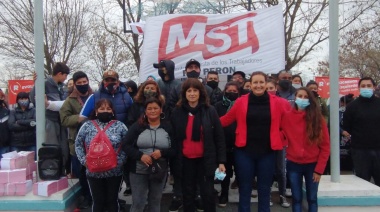 “Está lleno de gente que tiene demasiada guita mientras el pueblo tiene demasiado hambre”